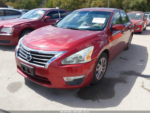 Nissan Altima 2.5 S 2014 1N4AL3AP9EC119699 Image 2