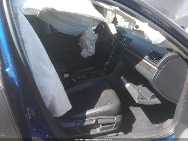 Aukcja sprzedaży 2017 Volkswagen Passat 1.8t Se, vin: 1VWBT7A36HC022805, numer aukcji: 46013695
