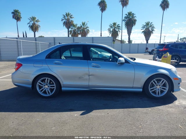 Aukcja sprzedaży 2013 Mercedes-benz C 250 Sport, vin: WDDGF4HB4DA869314, numer aukcji: 46013706