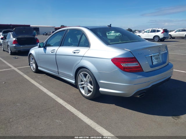 Aukcja sprzedaży 2013 Mercedes-benz C 250 Sport, vin: WDDGF4HB4DA869314, numer aukcji: 46013706