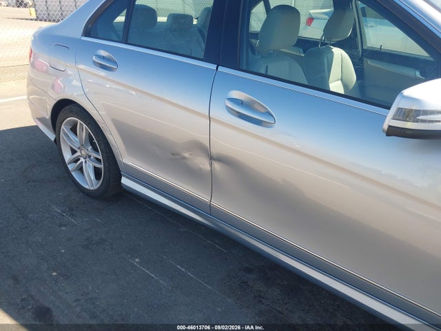 Aukcja sprzedaży 2013 Mercedes-benz C 250 Sport, vin: WDDGF4HB4DA869314, numer aukcji: 46013706