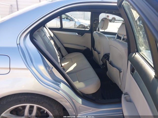 Aukcja sprzedaży 2013 Mercedes-benz C 250 Sport, vin: WDDGF4HB4DA869314, numer aukcji: 46013706