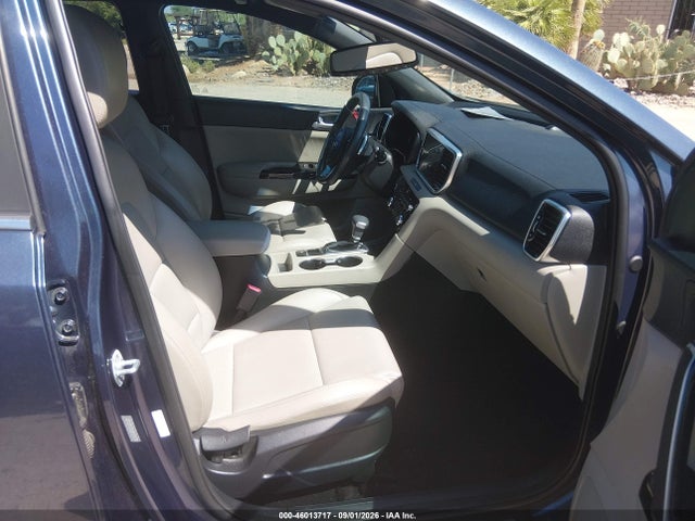 Продажа на аукционе авто 2020 Kia Sportage S, vin: KNDP63AC0L7823935, номер лота: 46013717