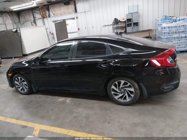 Продажа на аукционе авто 2017 Honda Civic Ex, vin: 2HGFC2F79HH536052, номер лота: 46013718