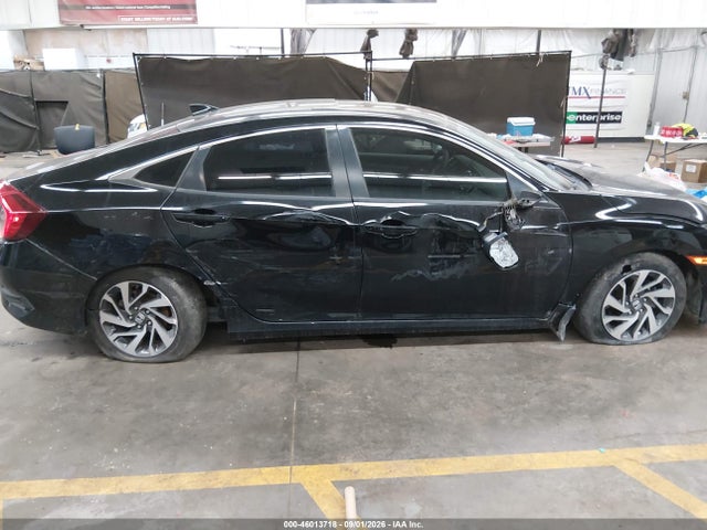 Продажа на аукционе авто 2017 Honda Civic Ex, vin: 2HGFC2F79HH536052, номер лота: 46013718