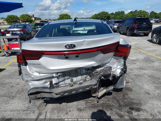 Aukcja sprzedaży 2021 Kia Forte Lxs, vin: 3KPF24AD5ME270075, numer aukcji: 46013735