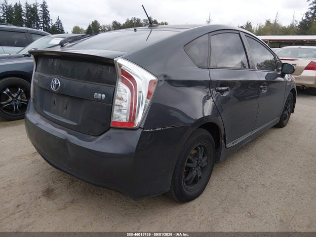 2014 Toyota Prius Three მანქანა იყიდება აუქციონზე, vin: JTDKN3DU1E1798373, აუქციონის ნომერი: 46013739