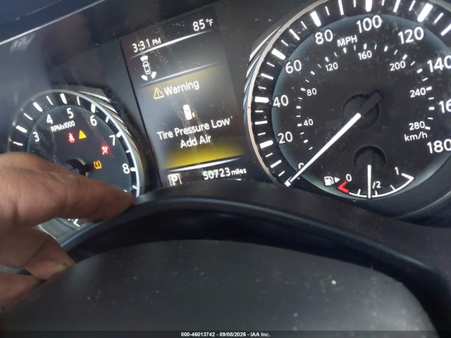 Продажа на аукционе авто 2019 Infiniti Q50 3.0t Luxe, vin: JN1EV7AR2KM554913, номер лота: 46013742