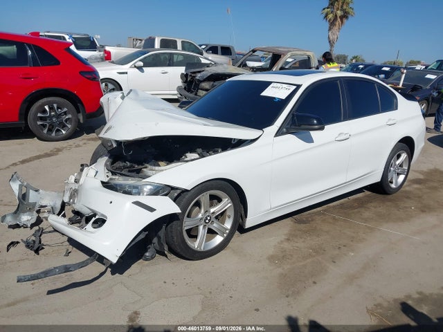 BMW 3 Series 328i 2015 WBA3A5G56FNS91119 Image 2