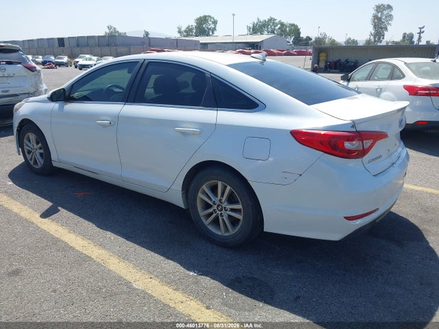 Hyundai SONATA SE 2017 5NPE24AFXHH556132 Image 3
