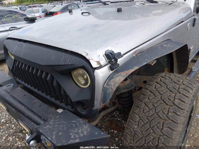 Продажа на аукционе авто 2013 Jeep Wrangler Unlimited Sahara, vin: 1C4HJWEG6DL693752, номер лота: 46013791