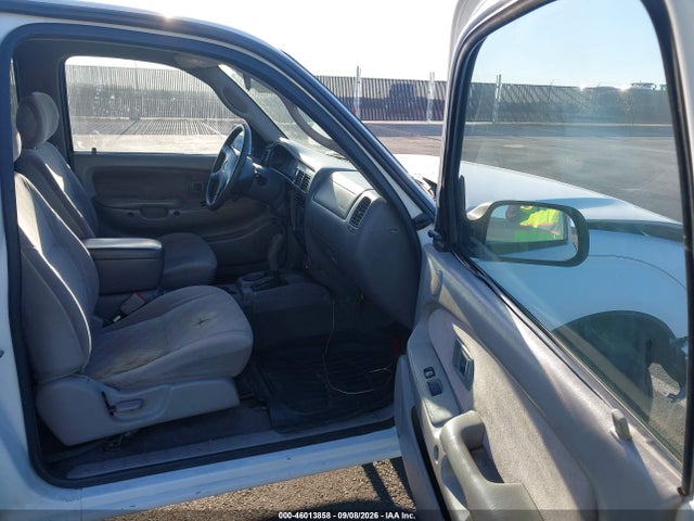 Продаж на аукціоні авто 2002 Toyota Tacoma, vin: 5TEVL52N42Z123600, номер лоту: 46013858