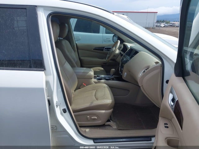 Продажа на аукционе авто 2013 Nissan Pathfinder Platinum, vin: 5N1AR2MMXDC624925, номер лота: 46013885