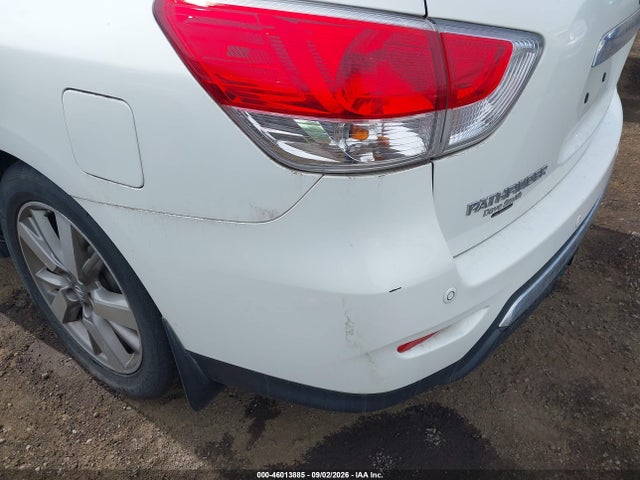 Продажа на аукционе авто 2013 Nissan Pathfinder Platinum, vin: 5N1AR2MMXDC624925, номер лота: 46013885