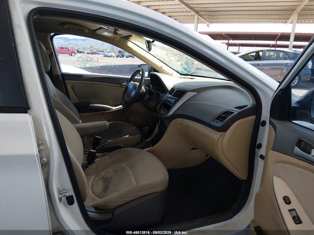 46013916 :رقم المزاد ، KMHCT4AE6DU537004 vin ، 2013 Hyundai Accent Gls مزاد بيع