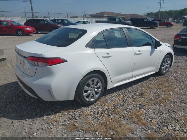 5YFEPMAE0NP333041 Toyota COROLLA LE