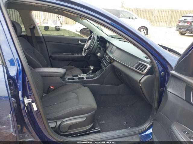 Продаж на аукціоні авто 2018 Kia Optima Lx, vin: 5XXGT4L35JG219779, номер лоту: 46013952