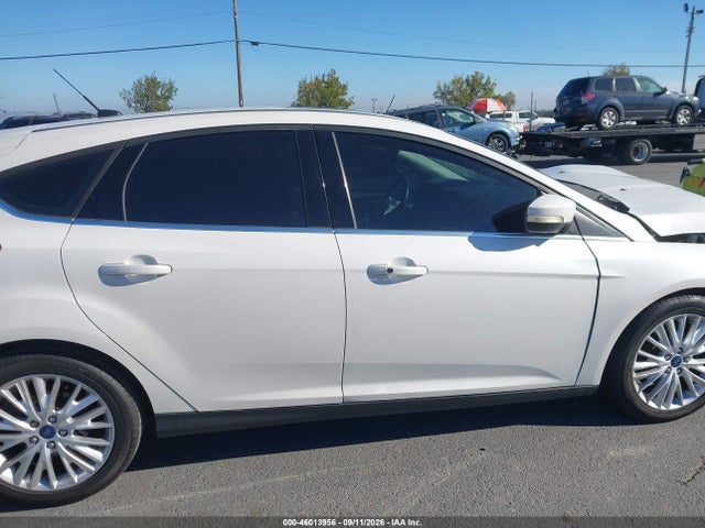 Продаж на аукціоні авто 2015 Ford Focus Titanium, vin: 1FADP3N20FL339556, номер лоту: 46013956