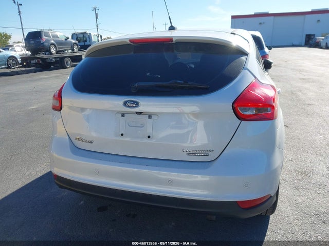 Продаж на аукціоні авто 2015 Ford Focus Titanium, vin: 1FADP3N20FL339556, номер лоту: 46013956