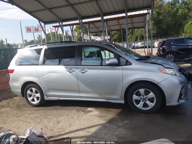 2020 Toyota Sienna Le მანქანა იყიდება აუქციონზე, vin: 5TDKZ3DC0LS035787, აუქციონის ნომერი: 46014002