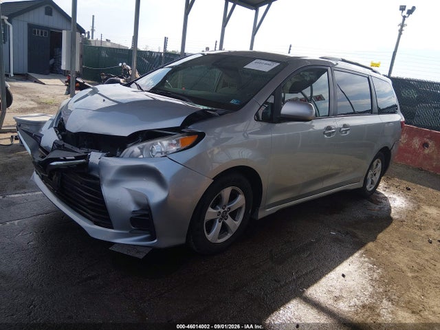 2020 Toyota Sienna Le მანქანა იყიდება აუქციონზე, vin: 5TDKZ3DC0LS035787, აუქციონის ნომერი: 46014002
