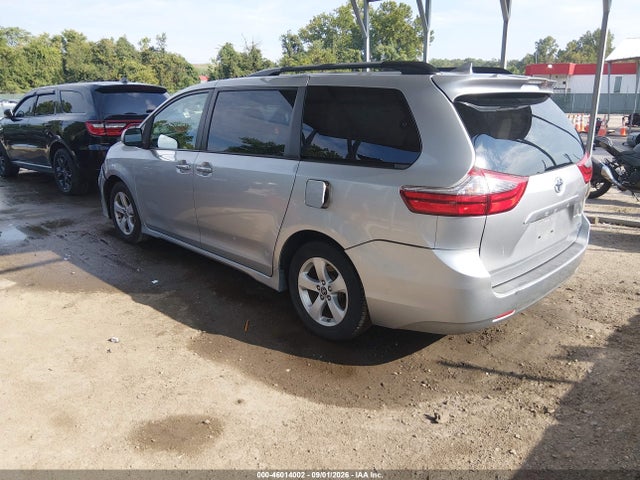 2020 Toyota Sienna Le მანქანა იყიდება აუქციონზე, vin: 5TDKZ3DC0LS035787, აუქციონის ნომერი: 46014002