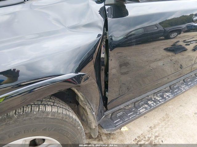 Продажа на аукционе авто 2018 Toyota 4runner Sr5 Premium, vin: JTEBU5JR2J5499469, номер лота: 46014078