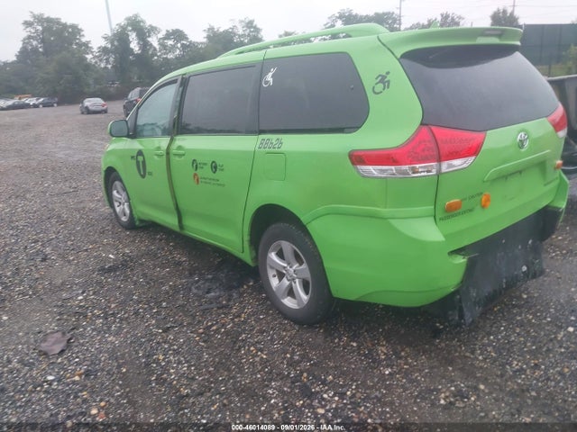 Aukcja sprzedaży 2014 Toyota Sienna Le V6 8 Passenger, vin: 5TDKK3DC5ES465063, numer aukcji: 46014089