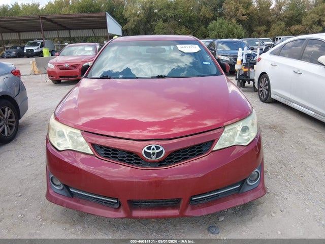 2014 Toyota Camry Se მანქანა იყიდება აუქციონზე, vin: 4T1BF1FK8EU734631, აუქციონის ნომერი: 46014101