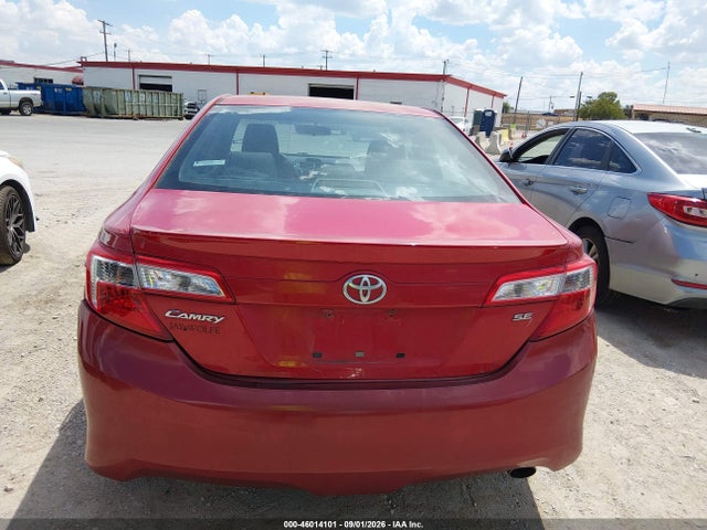 2014 Toyota Camry Se მანქანა იყიდება აუქციონზე, vin: 4T1BF1FK8EU734631, აუქციონის ნომერი: 46014101