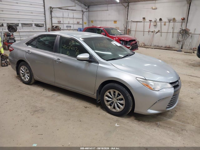 Продажа на аукционе авто 2016 Toyota Camry Le, vin: 4T4BF1FK7GR568322, номер лота: 46014117