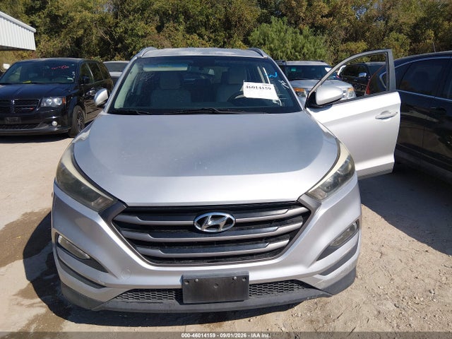 Продажа на аукционе авто 2016 Hyundai Tucson Se, vin: KM8J3CA40GU104453, номер лота: 46014159