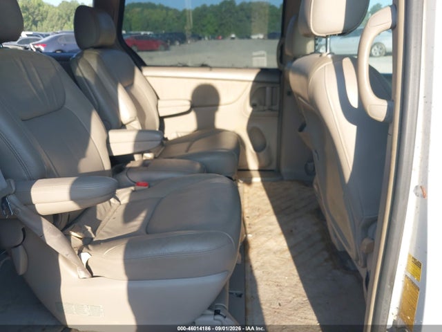 46014186 :رقم المزاد ، 5TDBA22C74S003635 vin ، 2004 Toyota Sienna Xle مزاد بيع