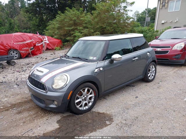 Продажа на аукционе авто 2009 Mini Cooper S, vin: WMWMF735X9TW84774, номер лота: 46014245