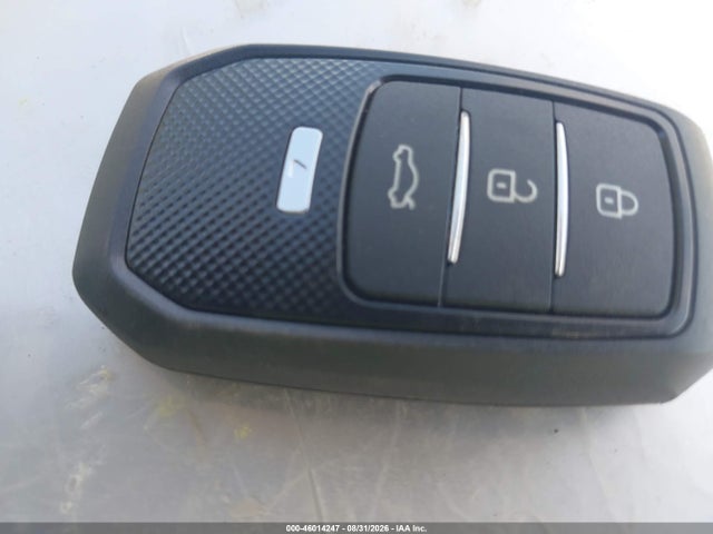 2018 Chevrolet Equinox Lt მანქანა იყიდება აუქციონზე, vin: 2GNAXSEV2J6109866, აუქციონის ნომერი: 46014247