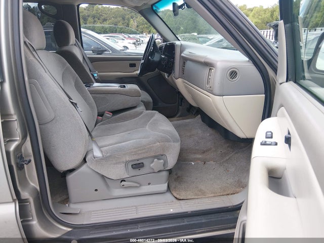 46014272 :رقم المزاد ، 3GKEC16T91G217133 vin ، 2001 Gmc Yukon Xl 1500 Sle مزاد بيع