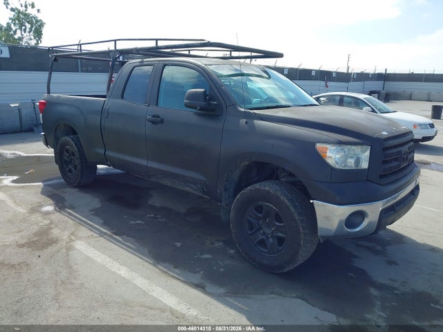 46014310 :رقم المزاد ، 5TFRY5F16BX102474 vin ، 2011 Toyota Tundra Grade 5.7l V8 مزاد بيع
