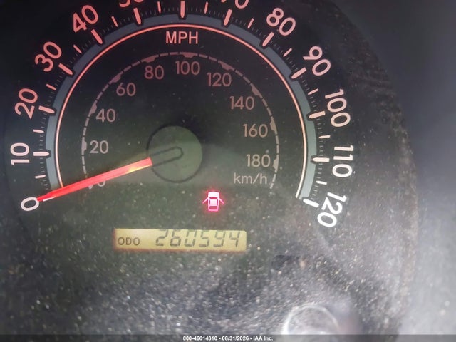 46014310 :رقم المزاد ، 5TFRY5F16BX102474 vin ، 2011 Toyota Tundra Grade 5.7l V8 مزاد بيع
