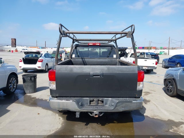 46014310 :رقم المزاد ، 5TFRY5F16BX102474 vin ، 2011 Toyota Tundra Grade 5.7l V8 مزاد بيع
