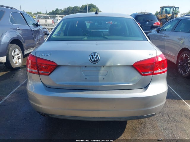 2013 Volkswagen Passat 2.5l Se მანქანა იყიდება აუქციონზე, vin: 1VWBP7A38DC121236, აუქციონის ნომერი: 46014327