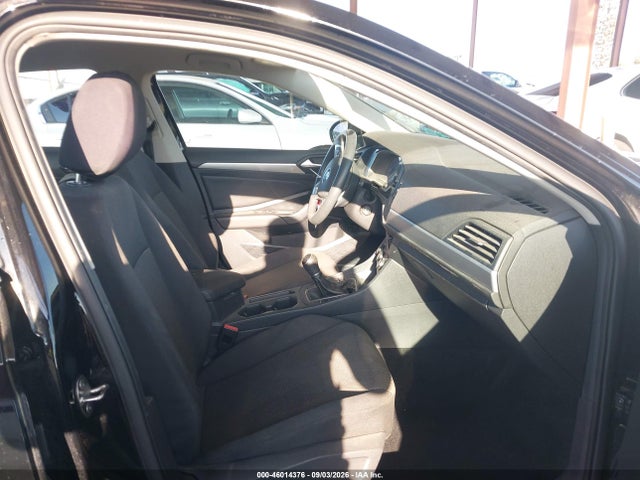 2021 Volkswagen Jetta 1.4t R-line/1.4t S მანქანა იყიდება აუქციონზე, vin: 3VWN57BU7MM078811, აუქციონის ნომერი: 46014376