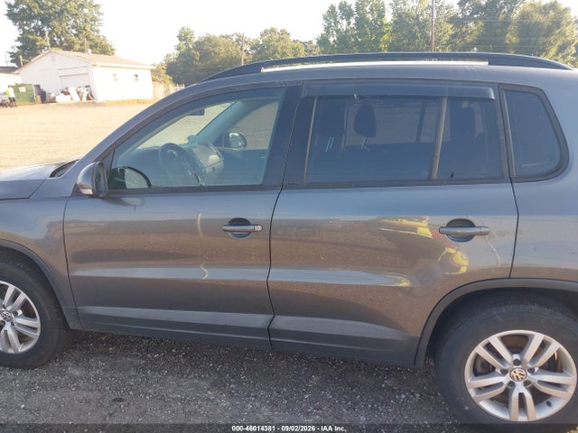 Продажа на аукционе авто 2015 Volkswagen Tiguan S, vin: WVGAV7AX7FW501236, номер лота: 46014381