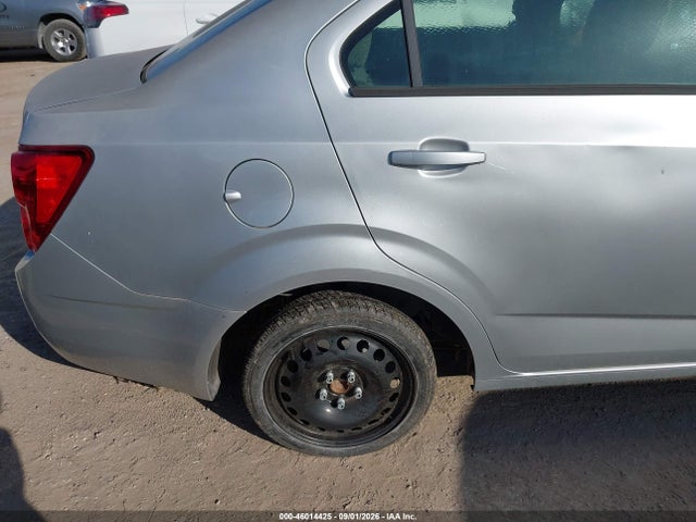 Chevrolet Sonic Ls Auto 2014 1G1JA5SH6E4145683 Image 6