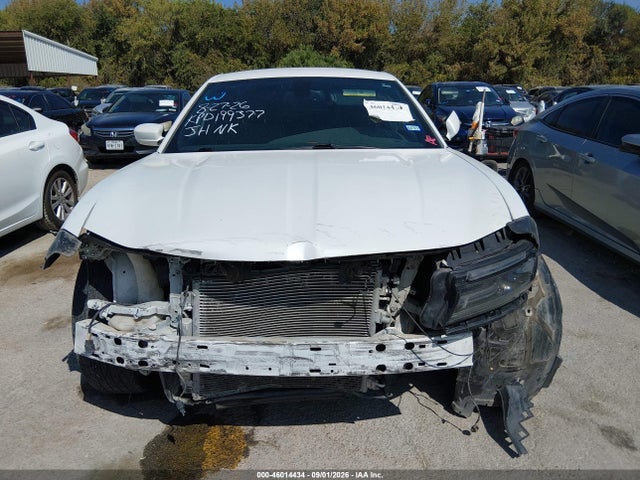 2015 Dodge Charger Sxt მანქანა იყიდება აუქციონზე, vin: 2C3CDXHG2FH886729, აუქციონის ნომერი: 46014434