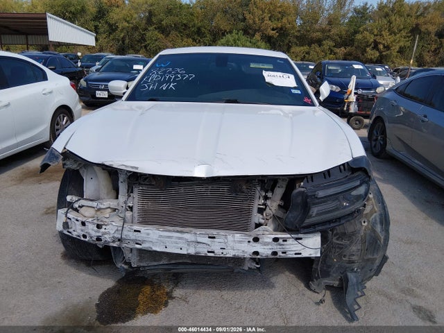 2015 Dodge Charger Sxt მანქანა იყიდება აუქციონზე, vin: 2C3CDXHG2FH886729, აუქციონის ნომერი: 46014434