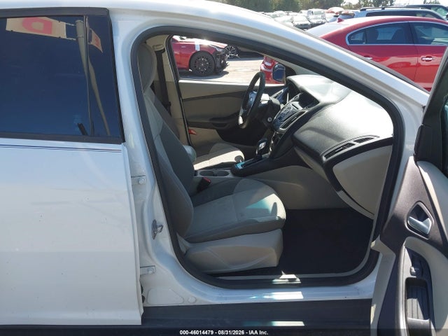 Продажа на аукционе авто 2014 Ford Focus Se, vin: 1FADP3F25EL103627, номер лота: 46014479