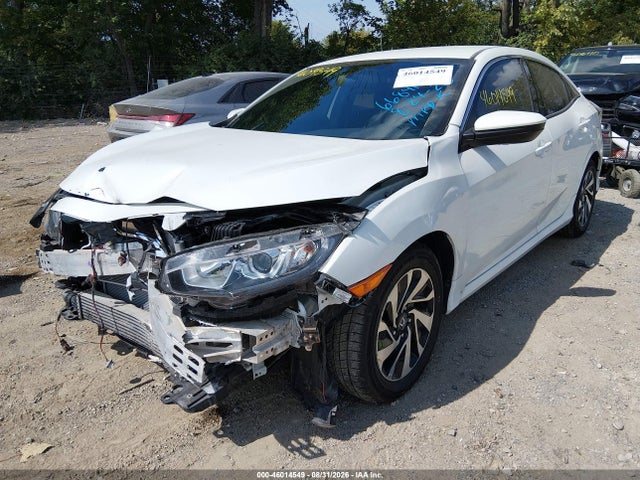 46014549 :رقم المزاد ، SHHFK7H21HU213635 vin ، 2017 Honda Civic Lx مزاد بيع