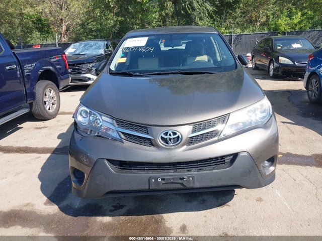 2015 Toyota Rav4 Le მანქანა იყიდება აუქციონზე, vin: JTMBFREV1FD110038, აუქციონის ნომერი: 46014604