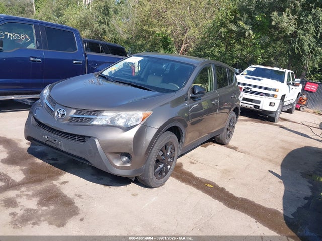 2015 Toyota Rav4 Le მანქანა იყიდება აუქციონზე, vin: JTMBFREV1FD110038, აუქციონის ნომერი: 46014604