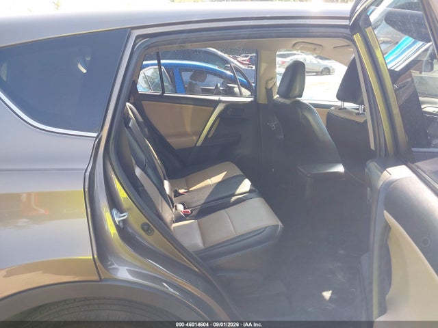 2015 Toyota Rav4 Le მანქანა იყიდება აუქციონზე, vin: JTMBFREV1FD110038, აუქციონის ნომერი: 46014604